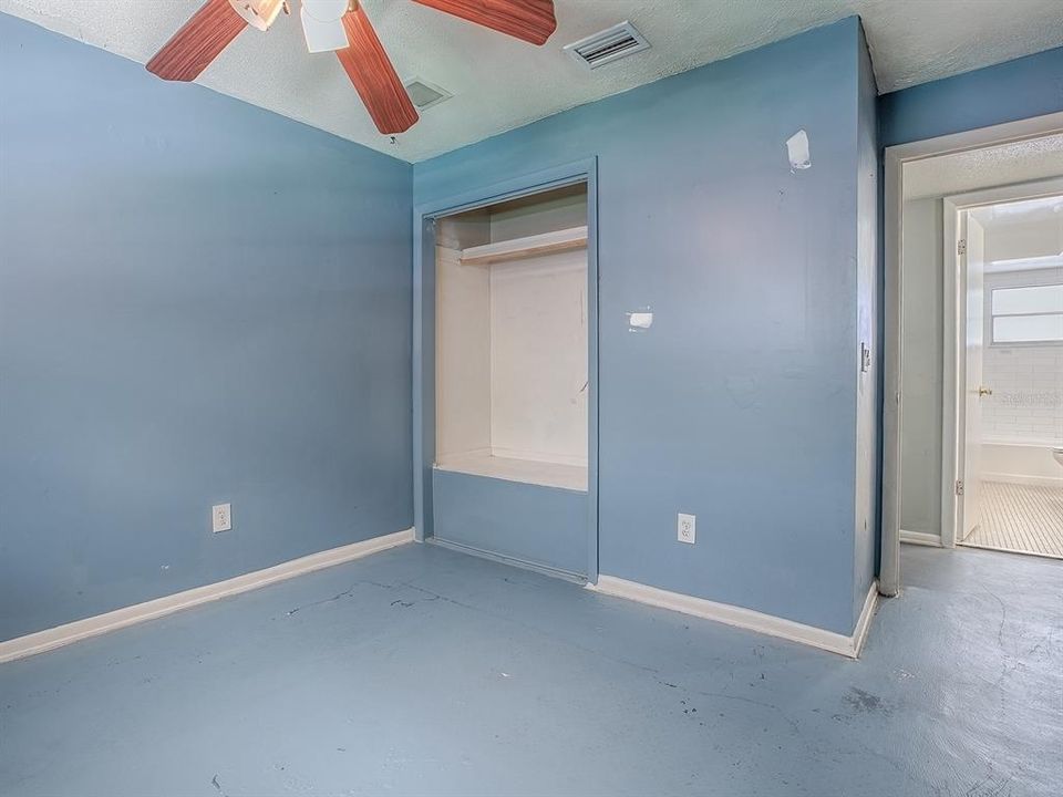 待售: $379,900 (4 贝兹, 2 浴室, 1680 平方英尺)