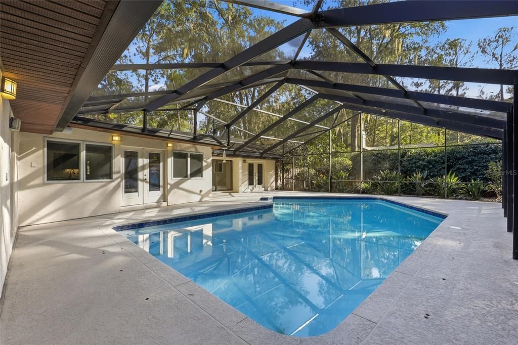 Active With Contract: $595,000 (4 beds, 3 baths, 2971 Square Feet)