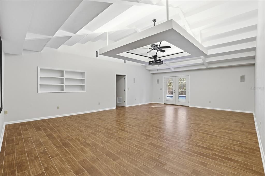 Active With Contract: $595,000 (4 beds, 3 baths, 2971 Square Feet)