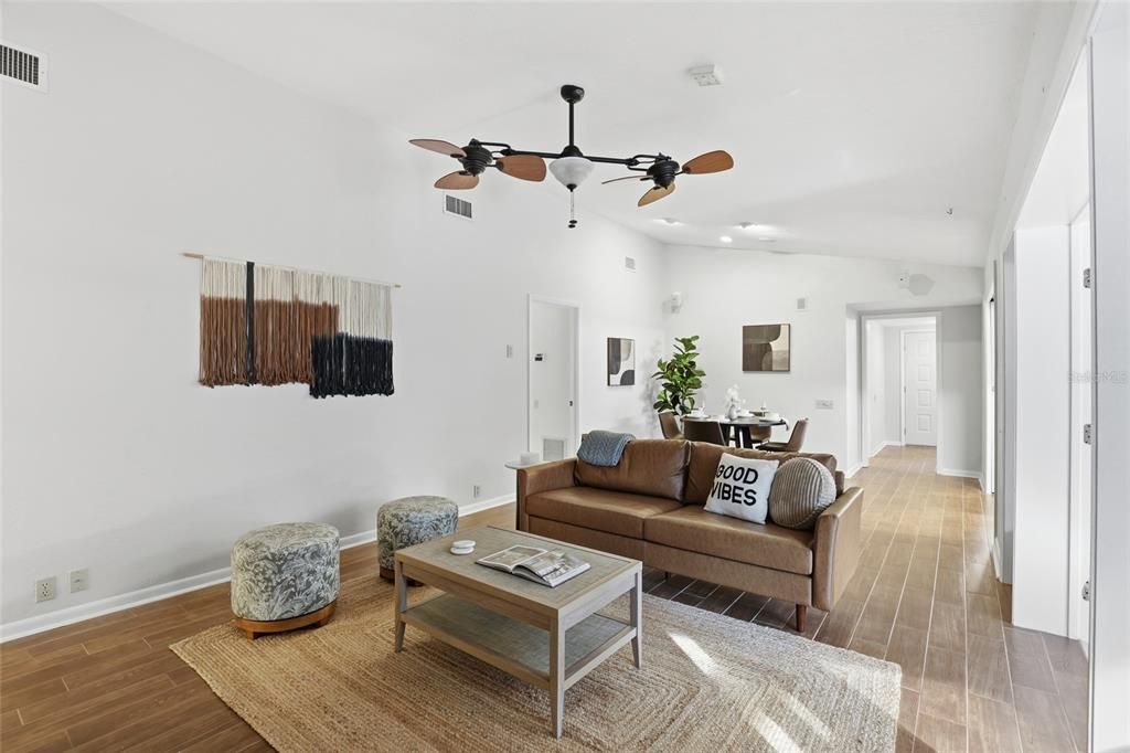 Active With Contract: $595,000 (4 beds, 3 baths, 2971 Square Feet)