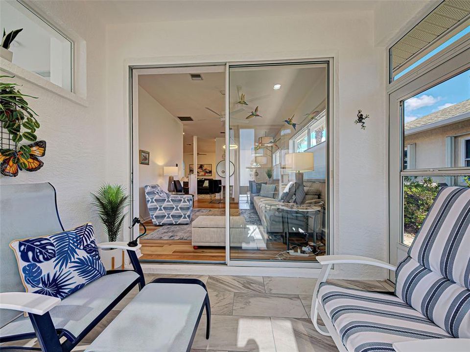 待售: $349,900 (2 贝兹, 2 浴室, 1348 平方英尺)