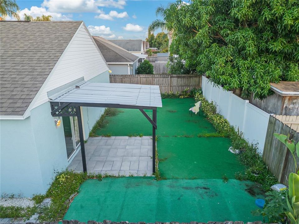 合同活跃: $359,987 (3 贝兹, 2 浴室, 1292 平方英尺)