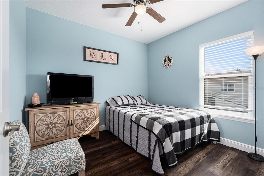 For Sale: $600,000 (3 beds, 2 baths, 1650 Square Feet)