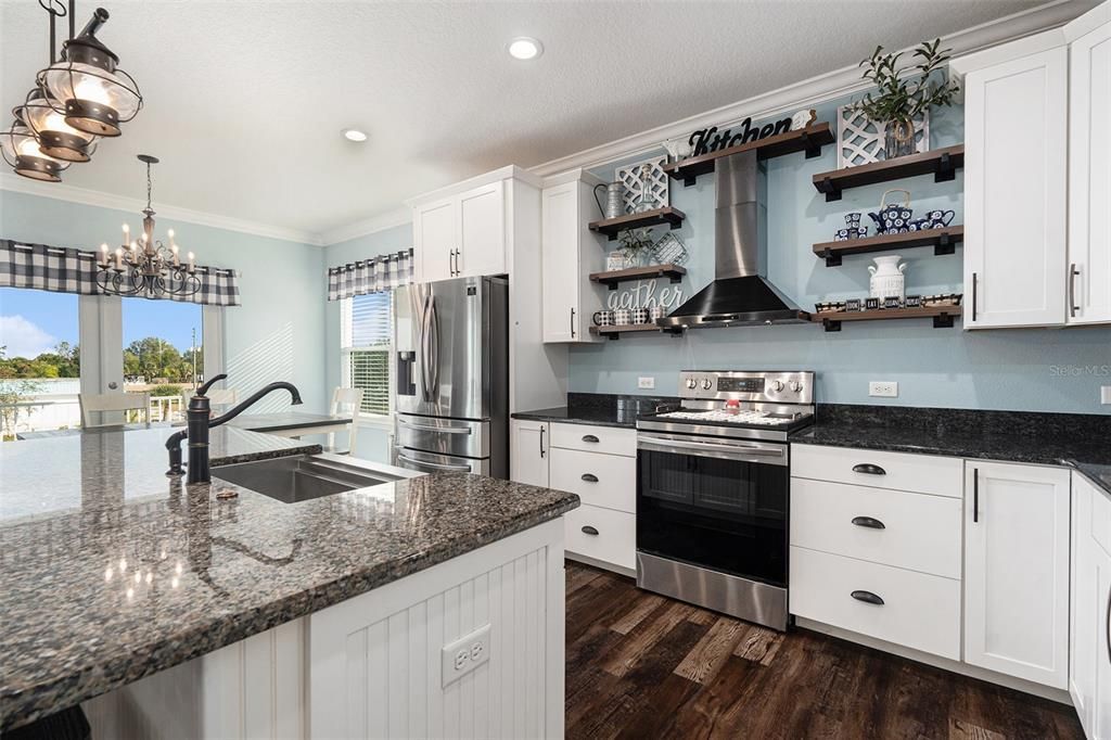 For Sale: $600,000 (3 beds, 2 baths, 1650 Square Feet)