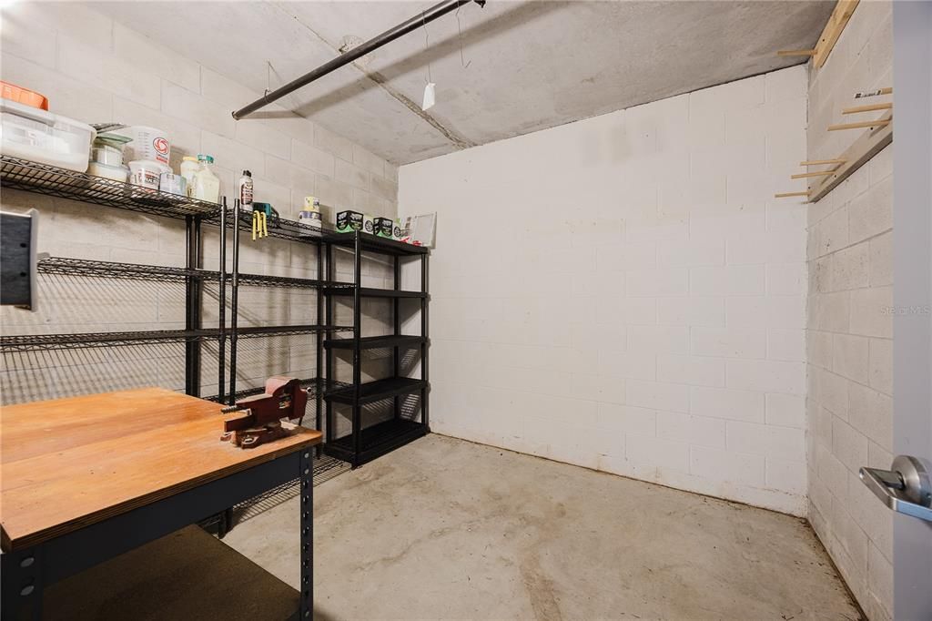 待售: $325,000 (3 贝兹, 2 浴室, 1768 平方英尺)