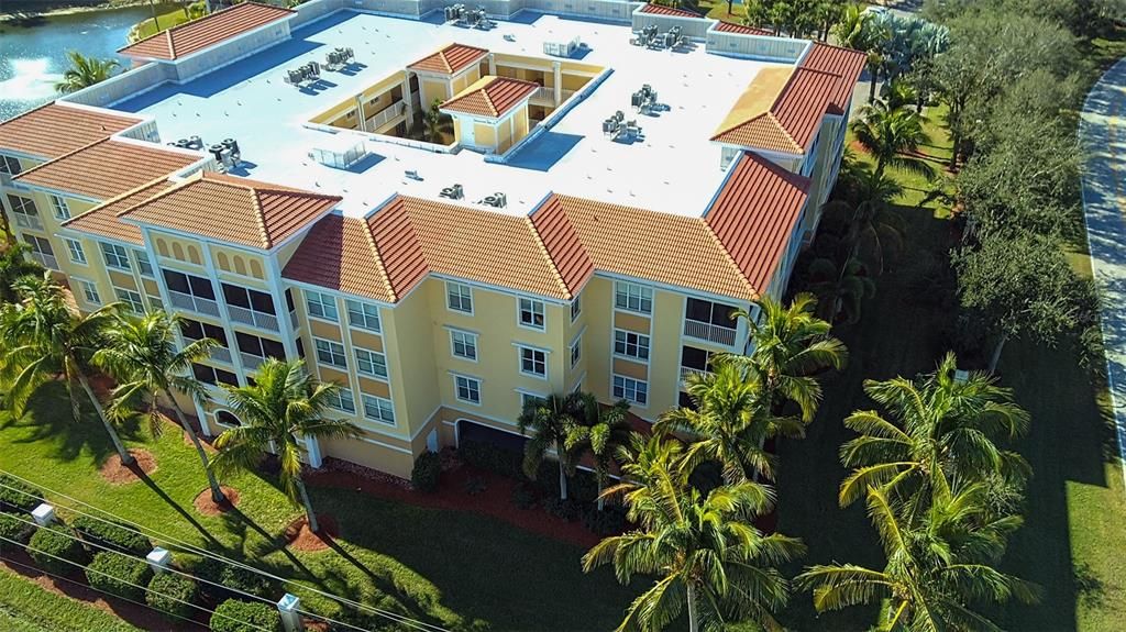 For Sale: $325,000 (3 beds, 2 baths, 1768 Square Feet)