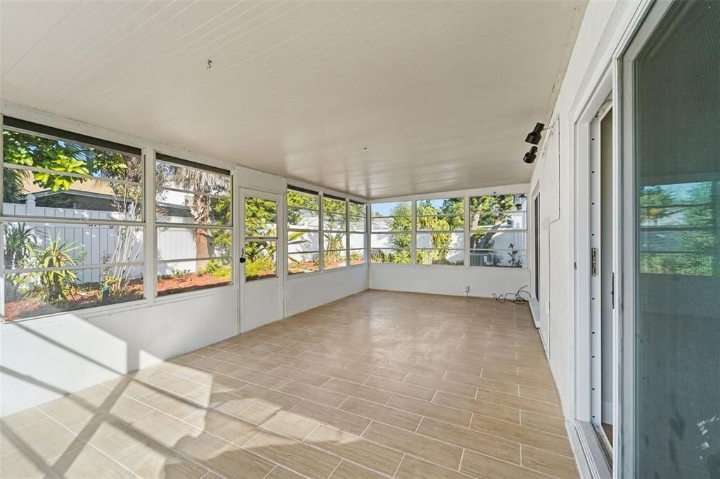 待售: $324,900 (3 贝兹, 2 浴室, 1244 平方英尺)