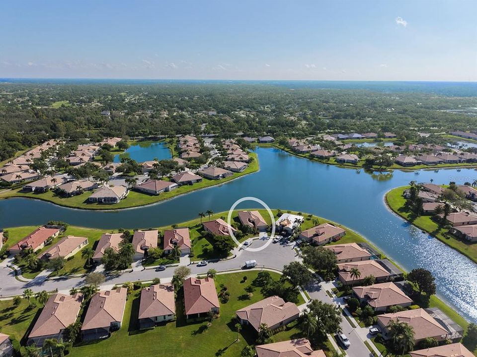 For Sale: $515,000 (3 beds, 2 baths, 2186 Square Feet)