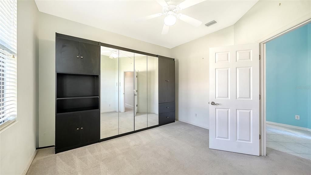 For Sale: $515,000 (3 beds, 2 baths, 2186 Square Feet)