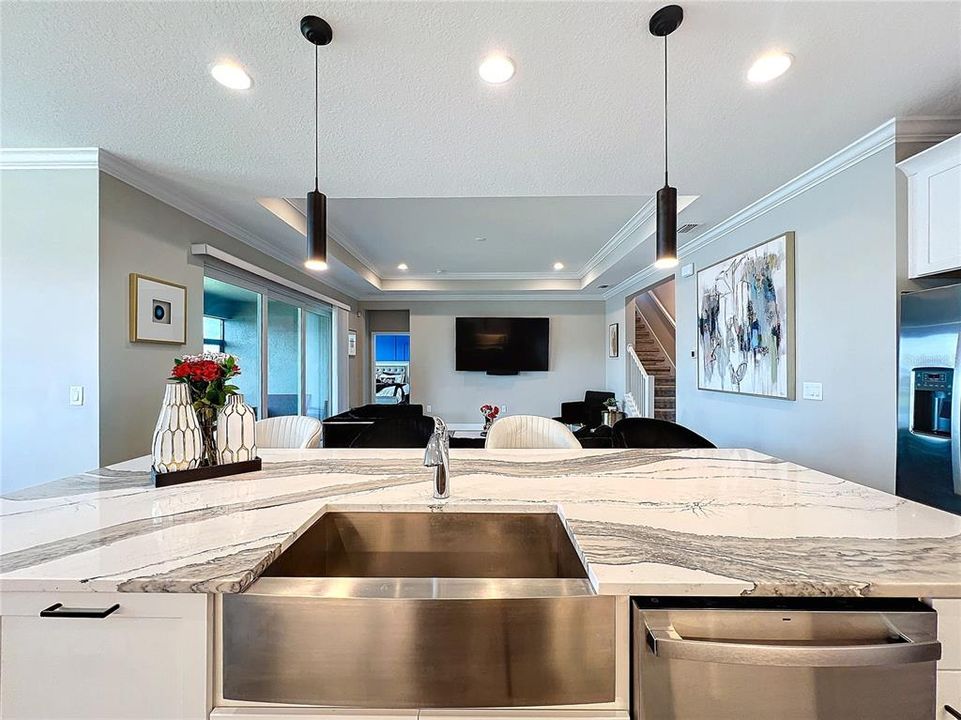 En Renta: $3,800 (5 camas, 5 baños, 3164 Pies cuadrados)