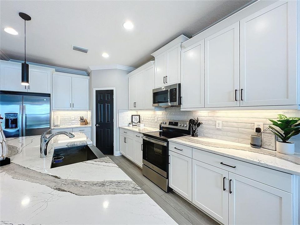 En Renta: $3,800 (5 camas, 5 baños, 3164 Pies cuadrados)