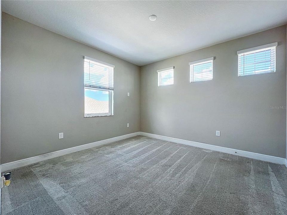 En Renta: $3,800 (5 camas, 5 baños, 3164 Pies cuadrados)