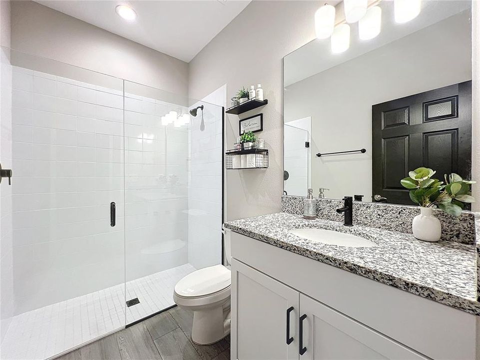 En Renta: $3,800 (5 camas, 5 baños, 3164 Pies cuadrados)