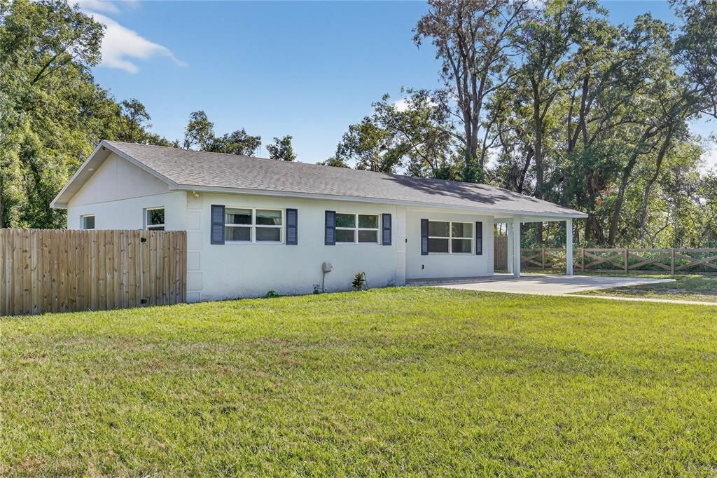 For Sale: $350,000 (4 beds, 2 baths, 1258 Square Feet)