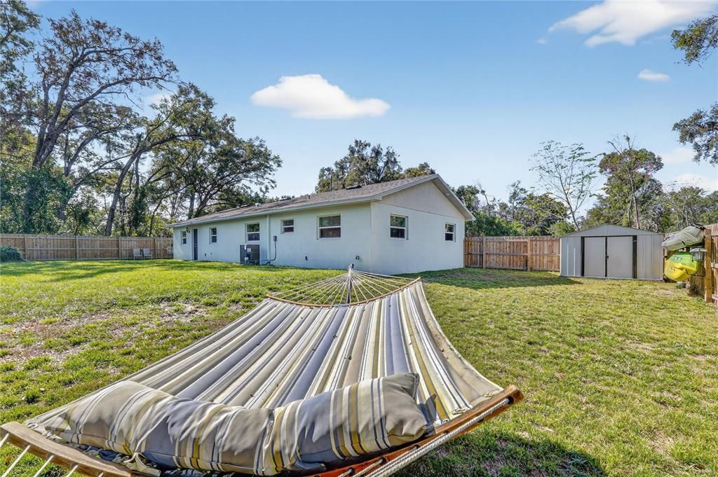 For Sale: $350,000 (4 beds, 2 baths, 1258 Square Feet)