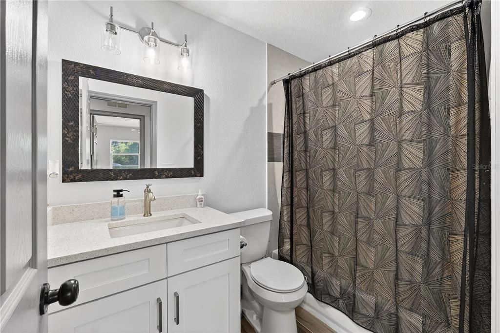 For Sale: $350,000 (4 beds, 2 baths, 1258 Square Feet)