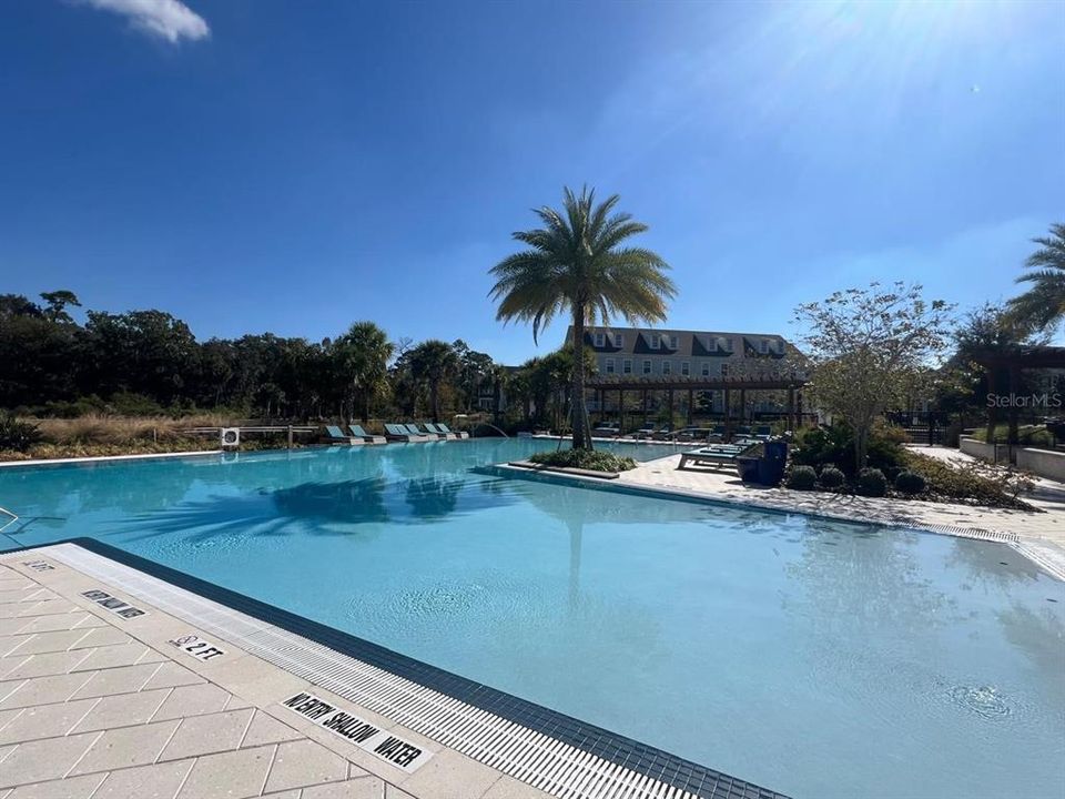 En Renta: $4,200 (3 camas, 2 baños, 1638 Pies cuadrados)