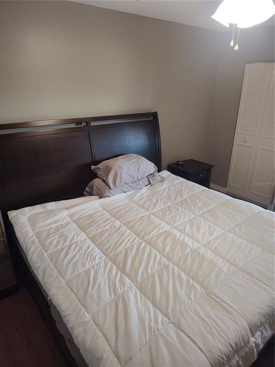 For Sale: $165,000 (1 beds, 1 baths, 815 Square Feet)