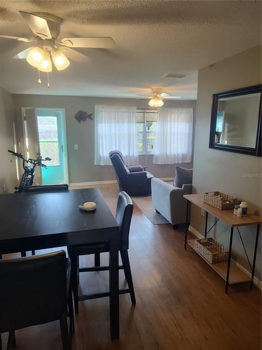 For Sale: $165,000 (1 beds, 1 baths, 815 Square Feet)