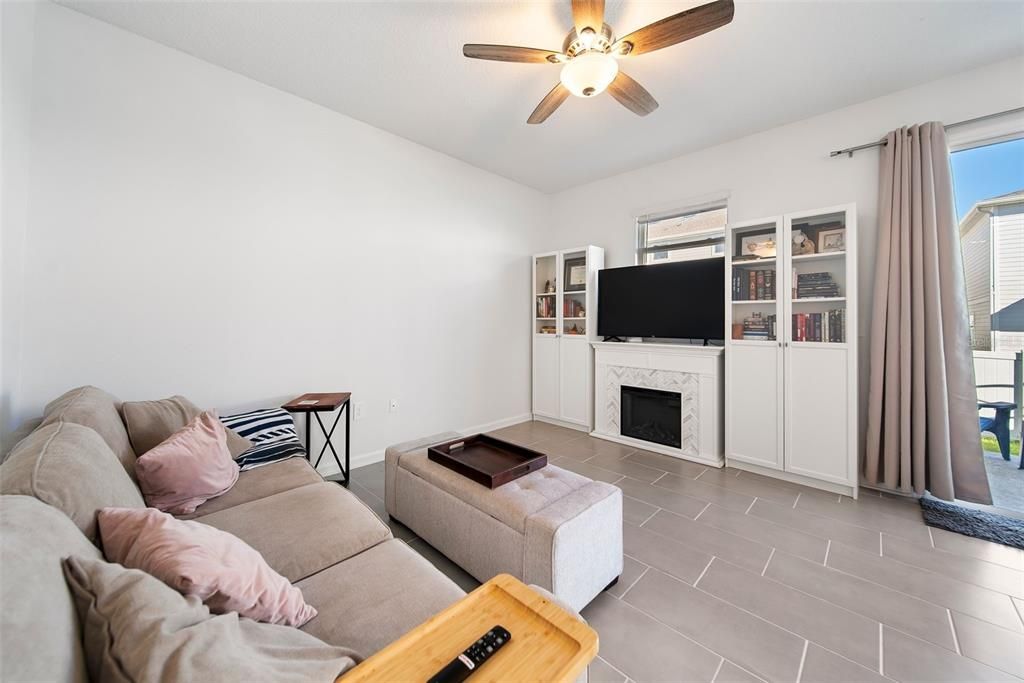 En Venta: $357,500 (3 camas, 2 baños, 1797 Pies cuadrados)