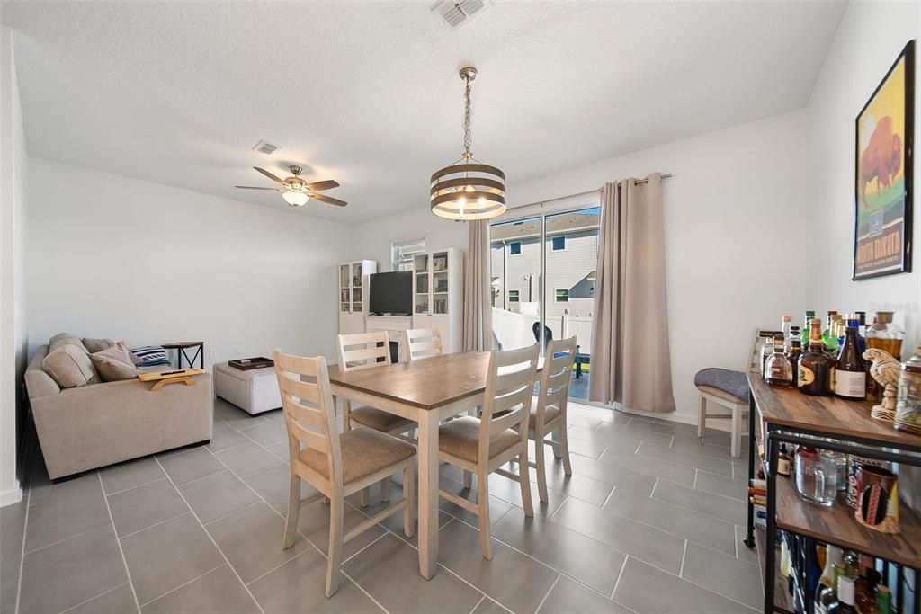 En Venta: $357,500 (3 camas, 2 baños, 1797 Pies cuadrados)