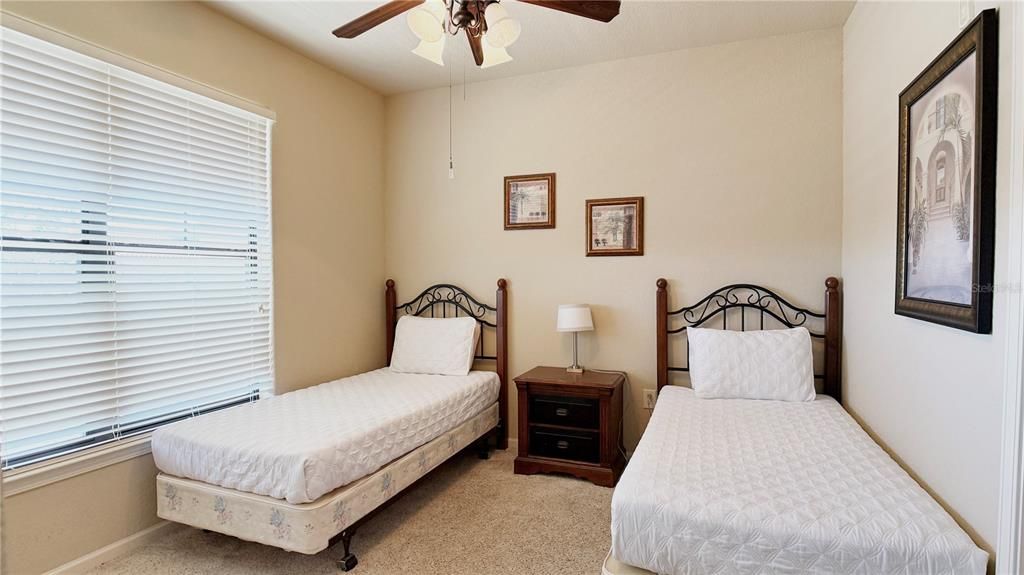 В аренду: $1,695 (3 спален, 3 ванн, 1217 Квадратных фут)