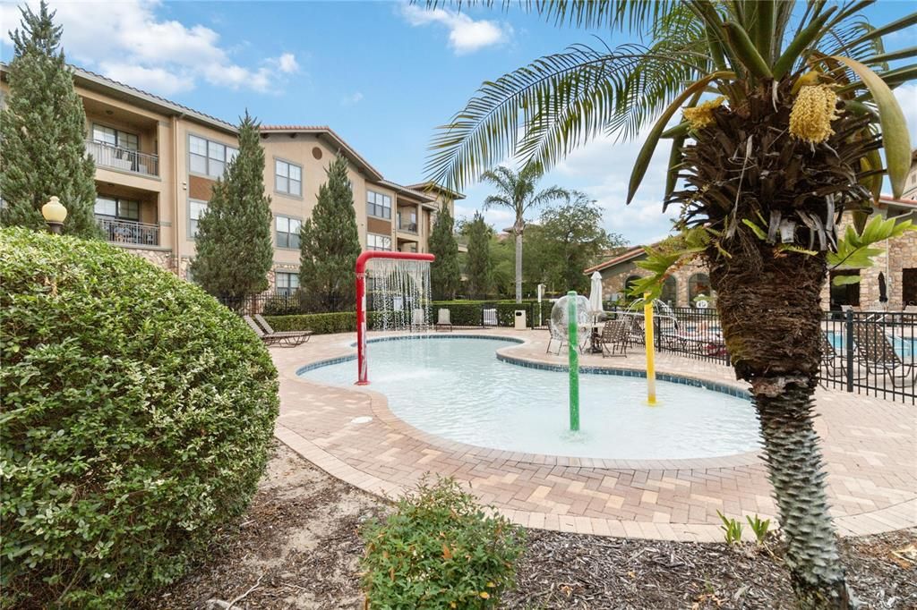 В аренду: $1,695 (3 спален, 3 ванн, 1217 Квадратных фут)