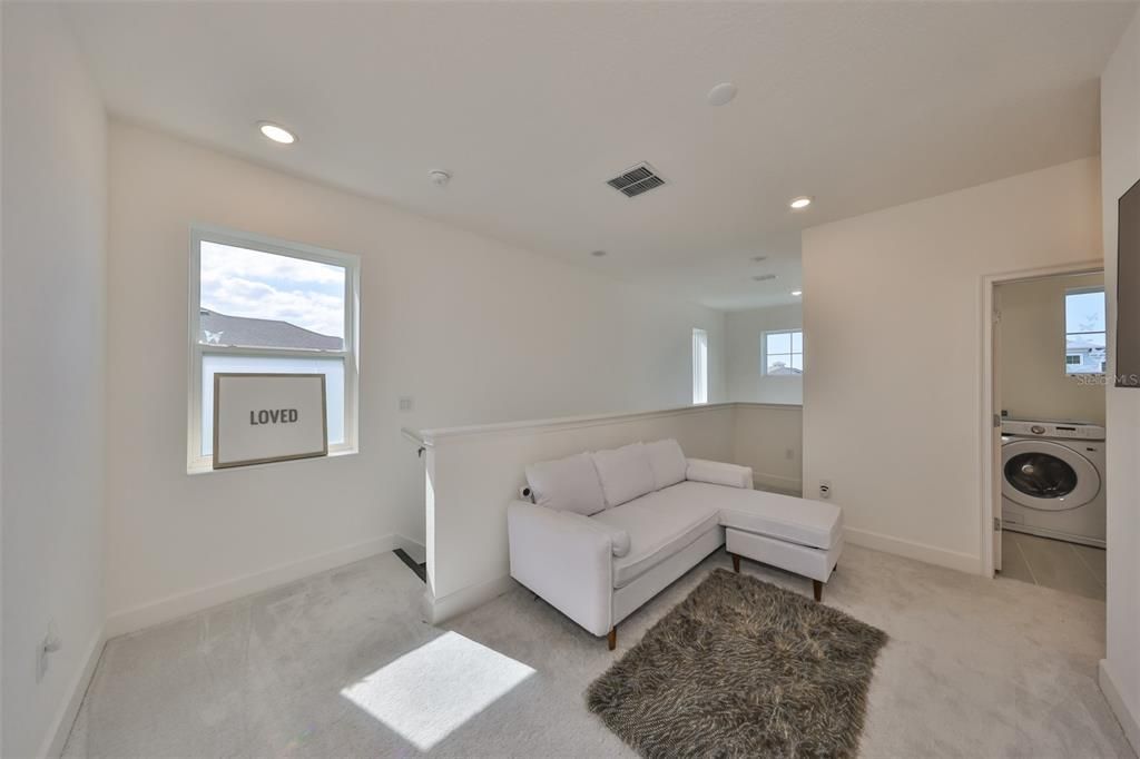 На продажу: $620,000 (4 спален, 3 ванн, 2273 Квадратных фут)