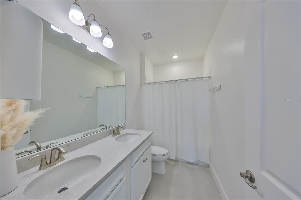 На продажу: $620,000 (4 спален, 3 ванн, 2273 Квадратных фут)