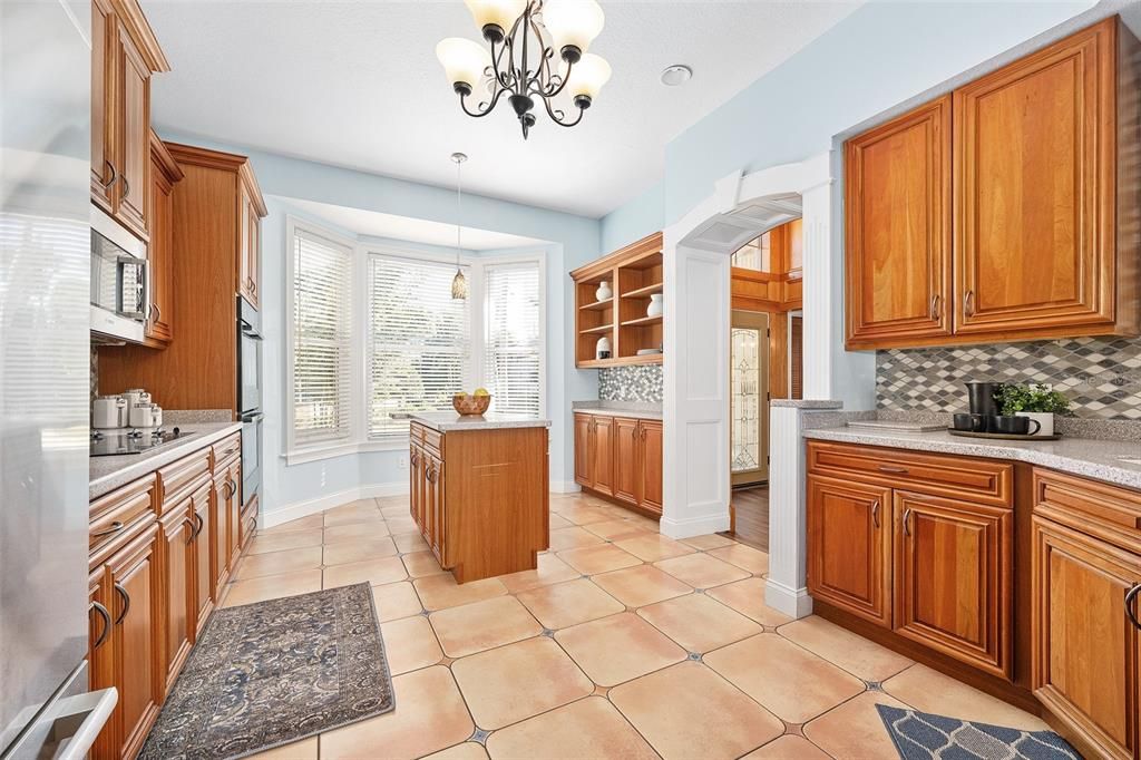 На продажу: $2,490,000 (5 спален, 4 ванн, 4777 Квадратных фут)