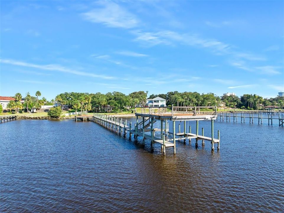 На продажу: $2,490,000 (5 спален, 4 ванн, 4777 Квадратных фут)