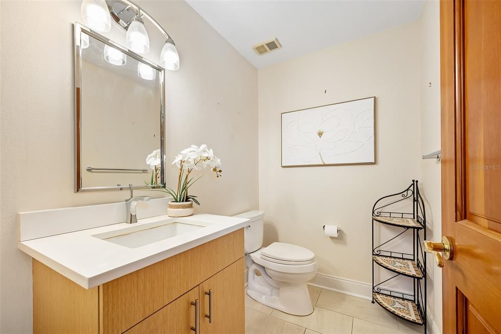 На продажу: $2,490,000 (5 спален, 4 ванн, 4777 Квадратных фут)