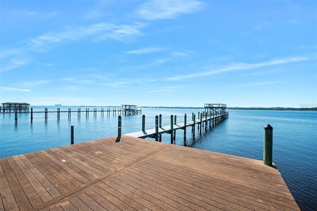 На продажу: $2,490,000 (5 спален, 4 ванн, 4777 Квадратных фут)