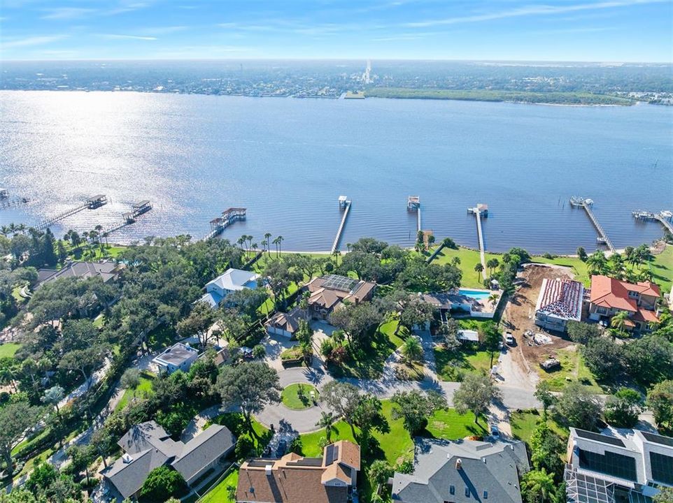 На продажу: $2,490,000 (5 спален, 4 ванн, 4777 Квадратных фут)