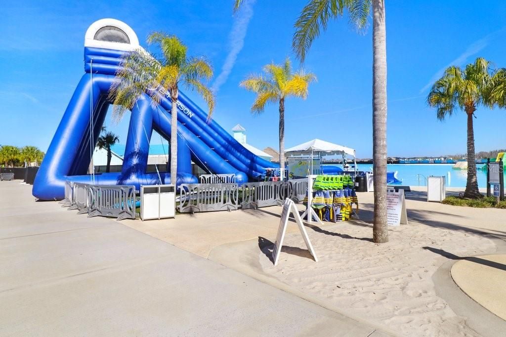 For Sale: $469,900 (5 beds, 3 baths, 2447 Square Feet)