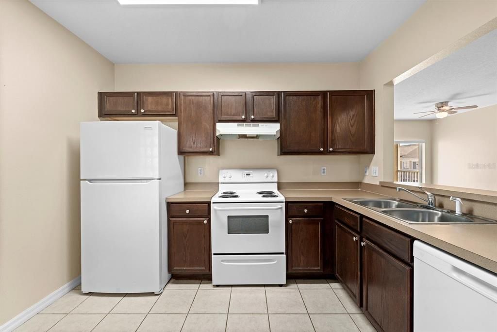 For Sale: $174,900 (3 beds, 2 baths, 1151 Square Feet)