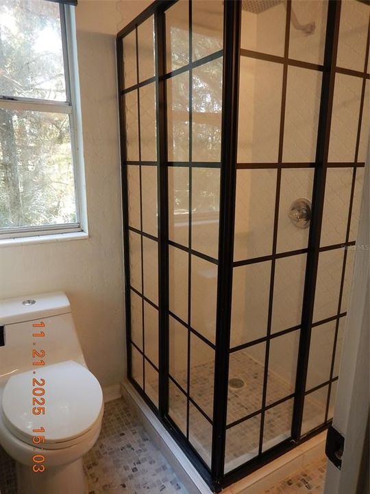 合同活跃: $179,000 (3 贝兹, 2 浴室, 1262 平方英尺)