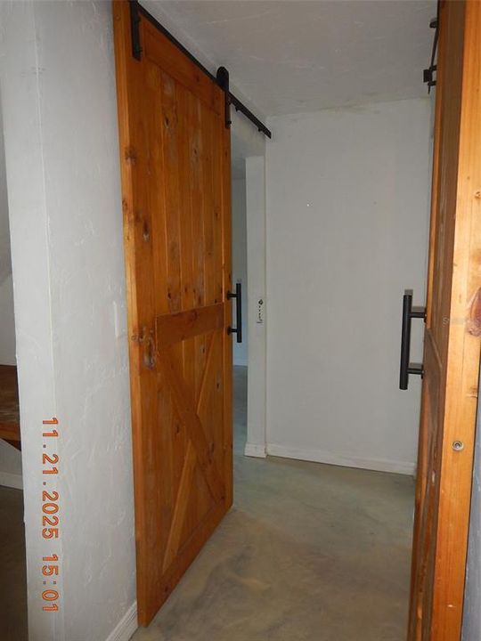 合同活跃: $179,000 (3 贝兹, 2 浴室, 1262 平方英尺)