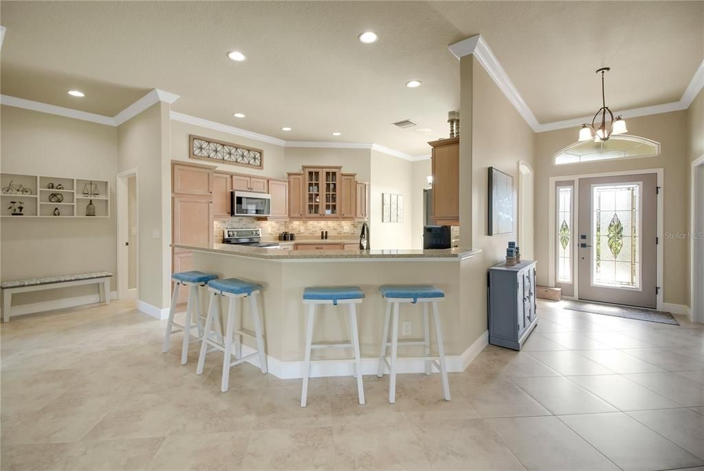 На продажу: $639,900 (3 спален, 2 ванн, 1967 Квадратных фут)