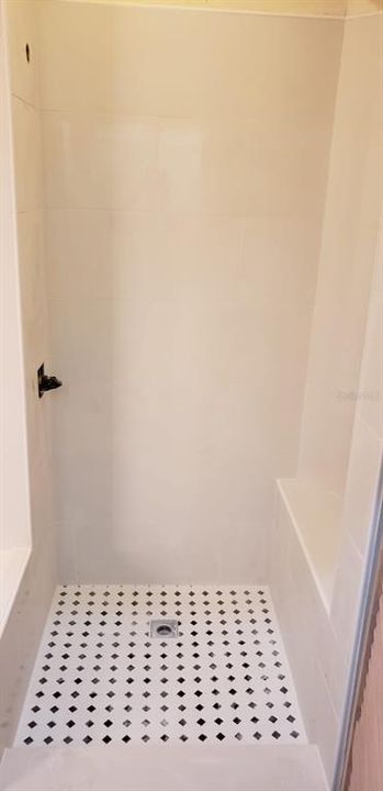 出租: $1,750 (3 贝兹, 2 浴室, 1850 平方英尺)