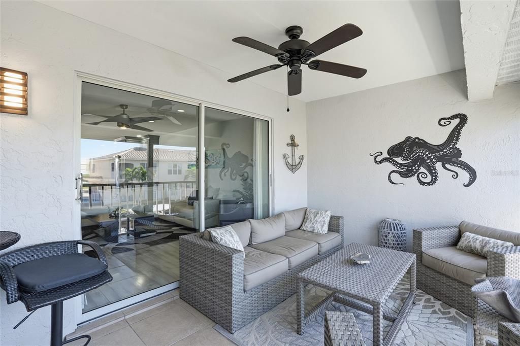 待售: $339,000 (2 贝兹, 2 浴室, 1105 平方英尺)