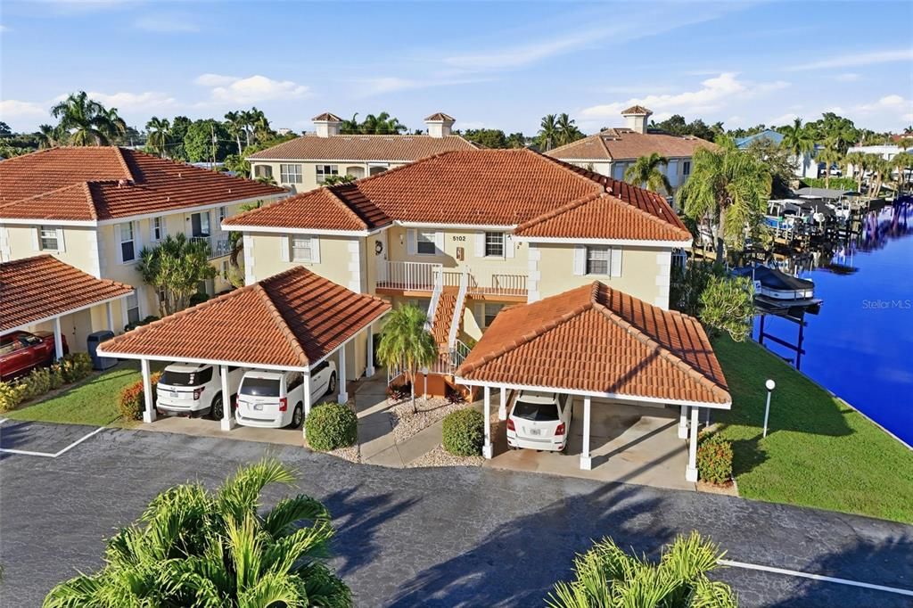 待售: $339,000 (2 贝兹, 2 浴室, 1105 平方英尺)