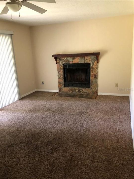 For Rent: $2,500 (3 beds, 2 baths, 1604 Square Feet)