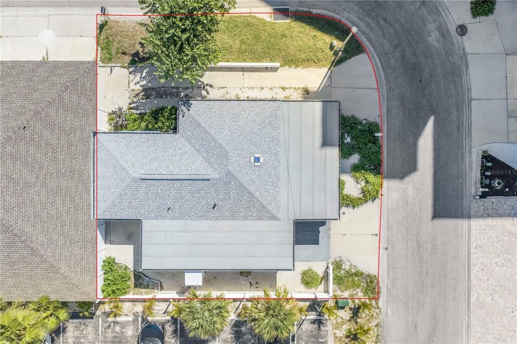 For Sale: $388,888 (2 beds, 2 baths, 1136 Square Feet)