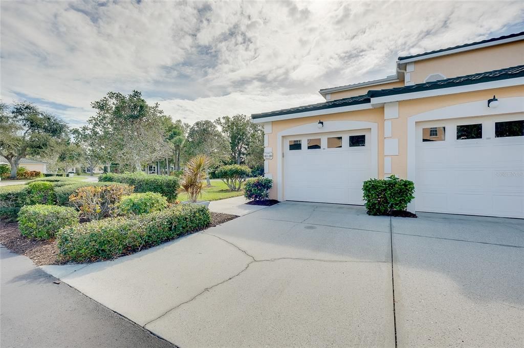 For Sale: $287,500 (3 beds, 2 baths, 1270 Square Feet)