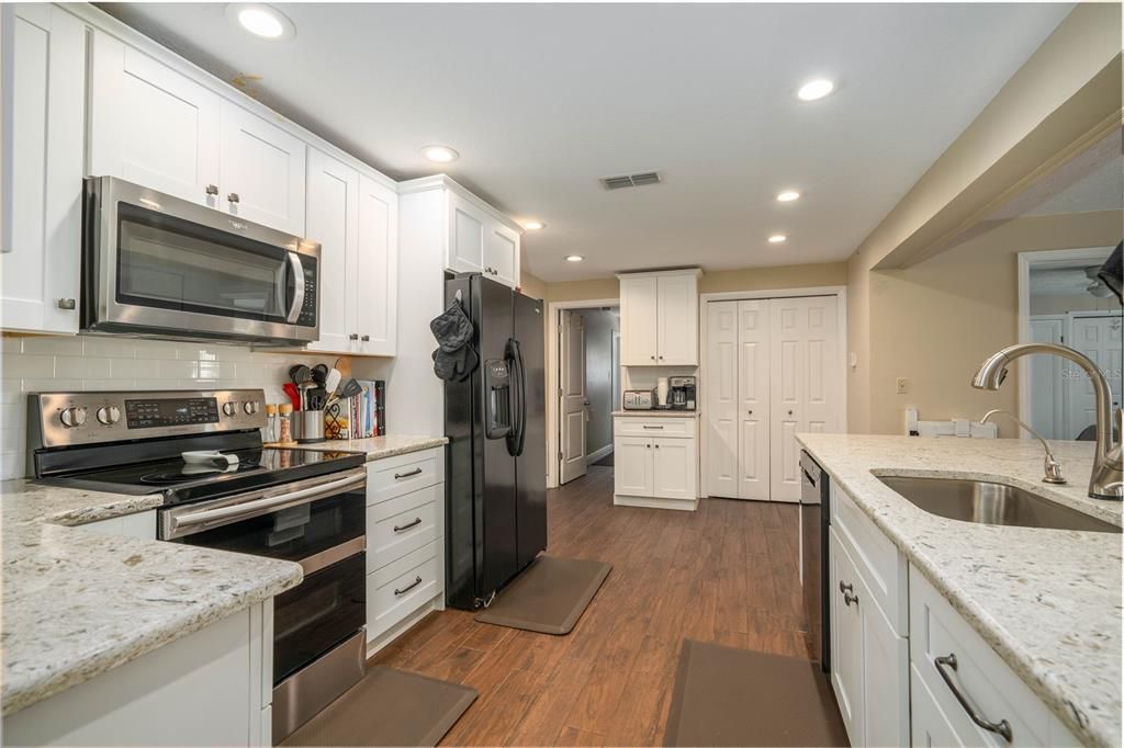 Active With Contract: $3,200 (3 beds, 2 baths, 1795 Square Feet)