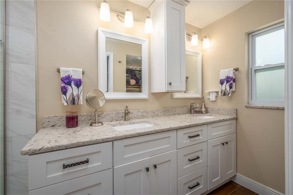 Active With Contract: $3,200 (3 beds, 2 baths, 1795 Square Feet)