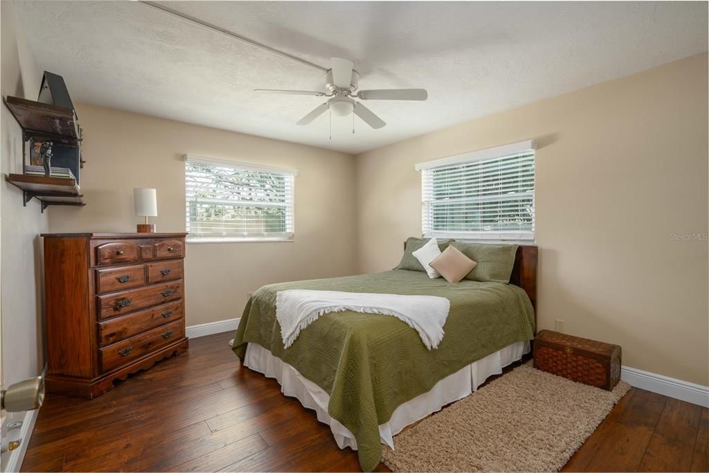 Active With Contract: $3,200 (3 beds, 2 baths, 1795 Square Feet)