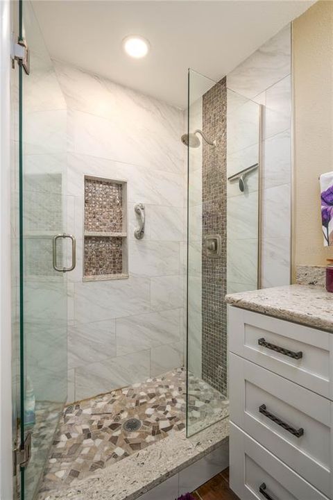 Active With Contract: $3,200 (3 beds, 2 baths, 1795 Square Feet)