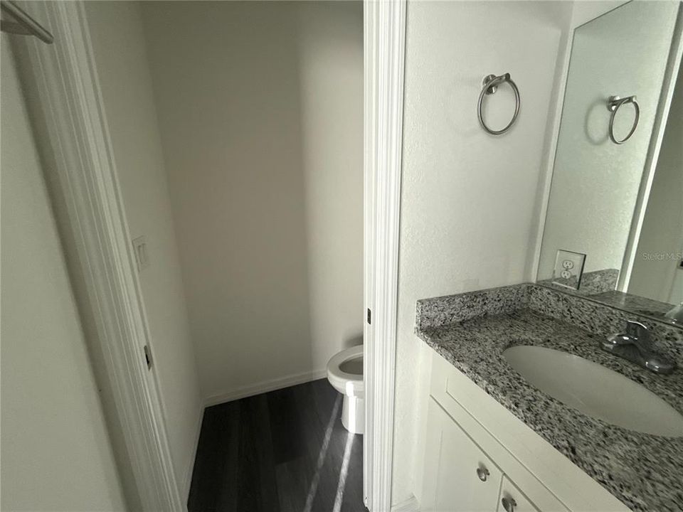 出租: $1,595 (3 贝兹, 2 浴室, 1315 平方英尺)